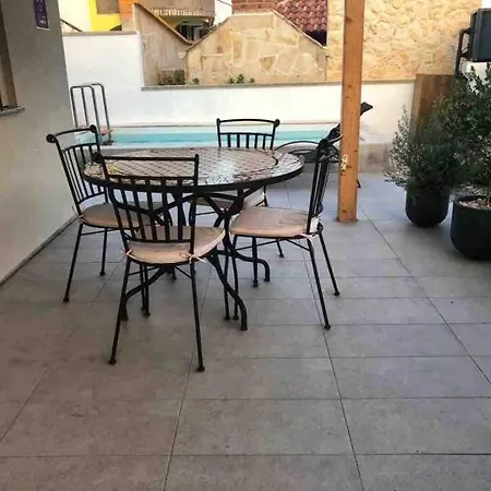 Olive 3*