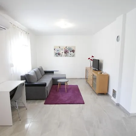 Olive Hotel 3*